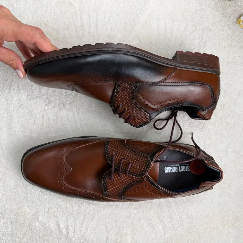 Stacy Adams Mens Brown Wingtip Lug Sole Oxford Dress Shoes 7M Formal Comfort